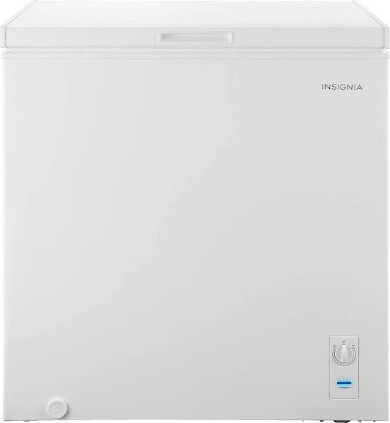 Insignia - 7.0 Cu. ft. Chest Freezer - White