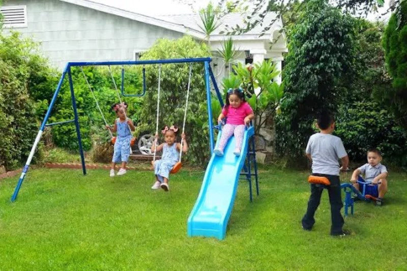 Fitness Reality Kids 6 Station Swing Set with Seesaw